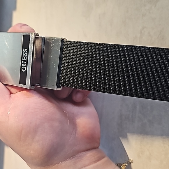 Guess Black/Brown Reversible Men's Belt - Picture 2 of 4